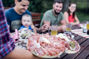 Buschenschenken mit Familie Essen