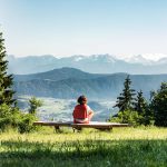 Sonnenrastplatz am Kitzelberg mit Ausblick