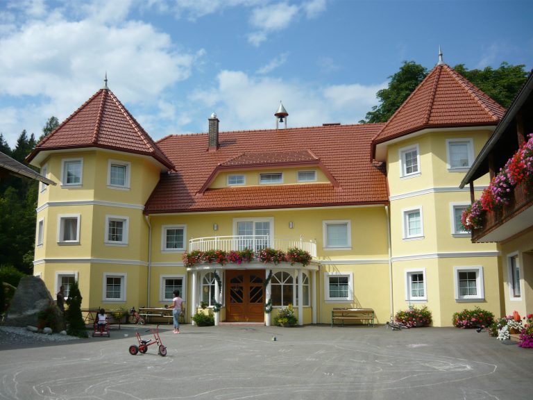 Talhof in St. Urban